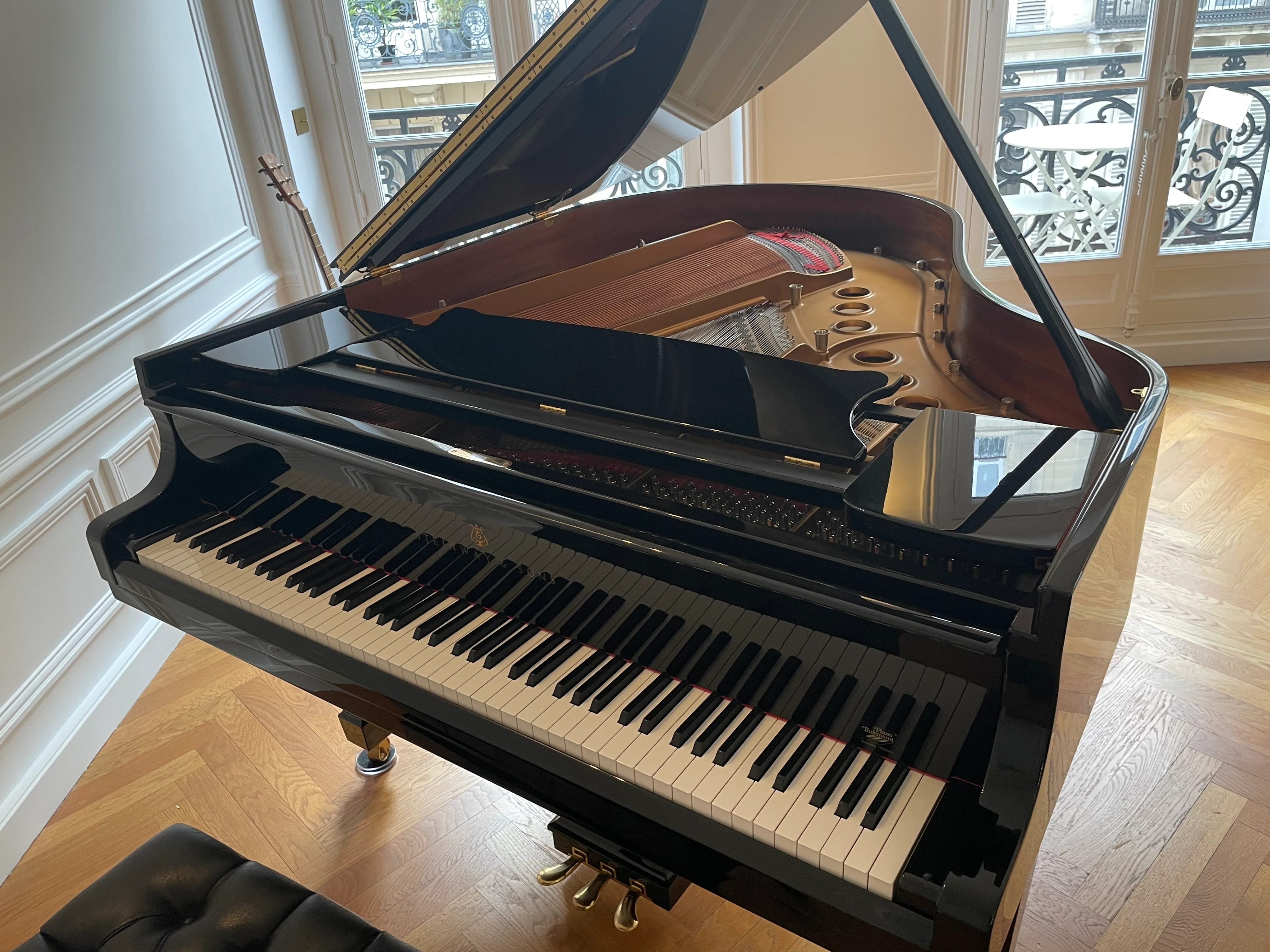 1995 Hamburg Steinway Model M Piano | High Gloss |  Paris, France - Image 5