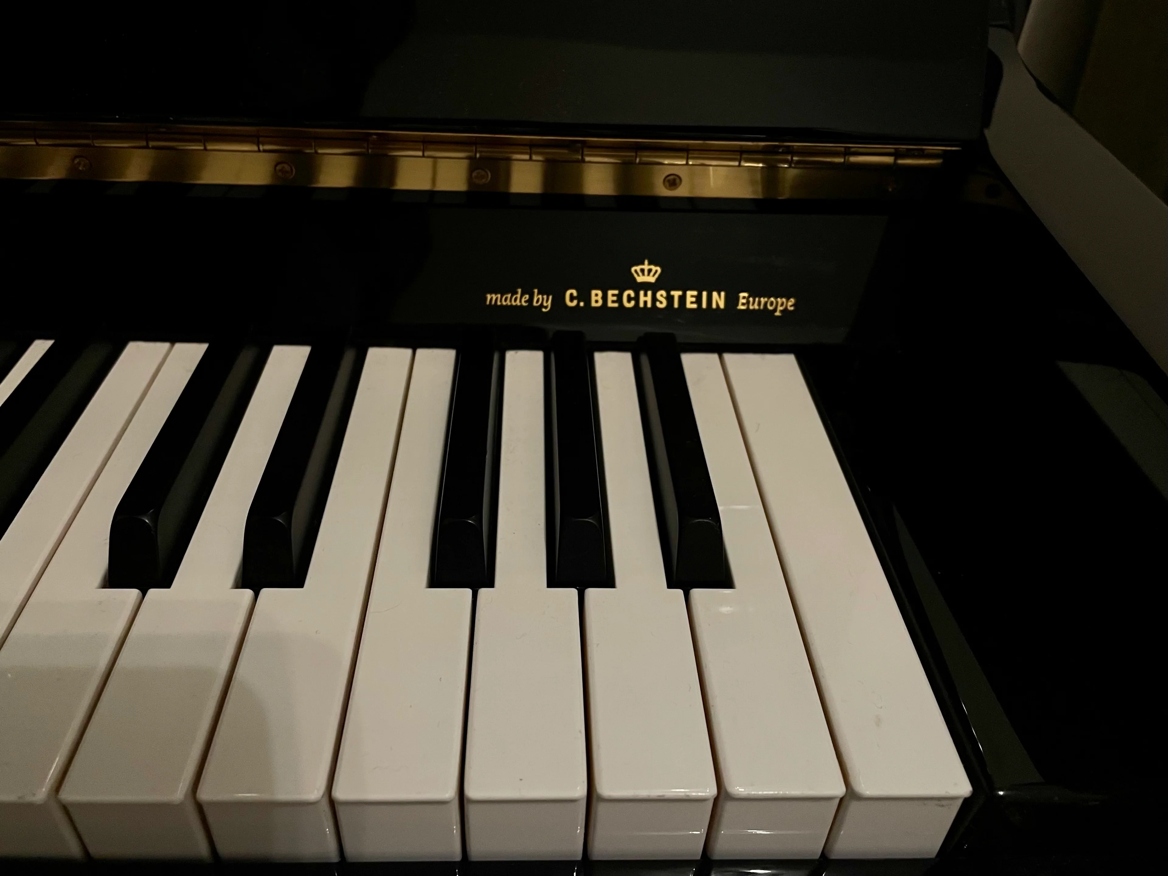 2010 W. Hoffmann Upright Piano | Made by C. Bechstein - Image 3