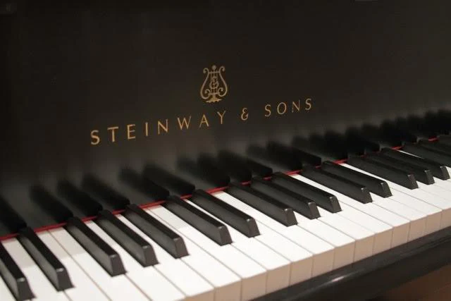 2001 Steinway Model M Grand Piano - Image 4